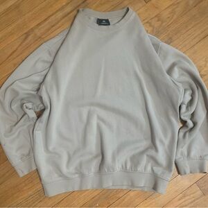 Men's Gray Sweater
